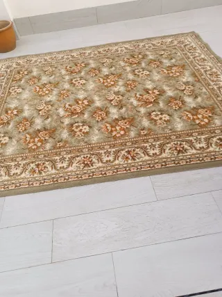 Alfombra de salón floral verde y naranja