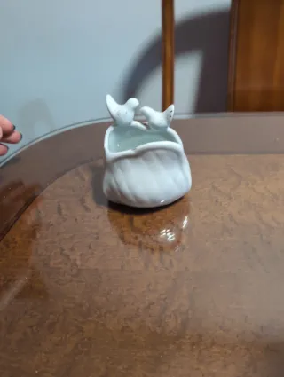 Figura decorativa de porcelana