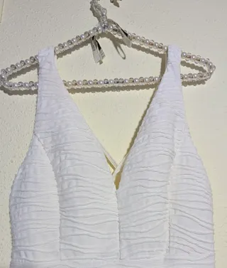 Vestido blanco con textura