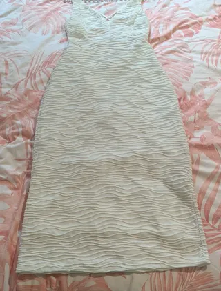 Vestido blanco con textura