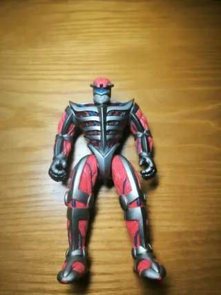 Muñeco Retro Power Rangers, bandai