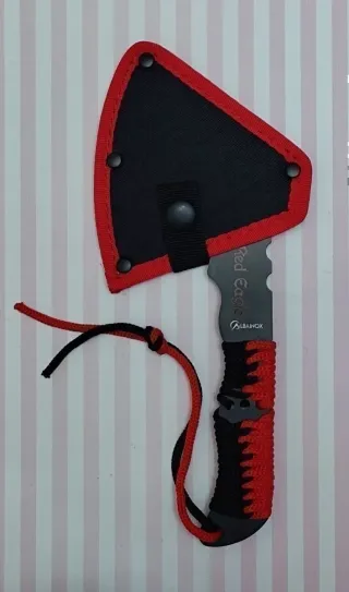 OFERTA. HACHA TÁCTICA DEPORTIVA RED EAGLE Y FUNDA