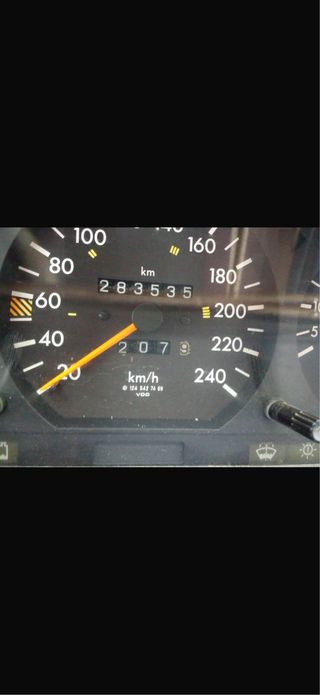 Mercedes-Benz 300d 1987