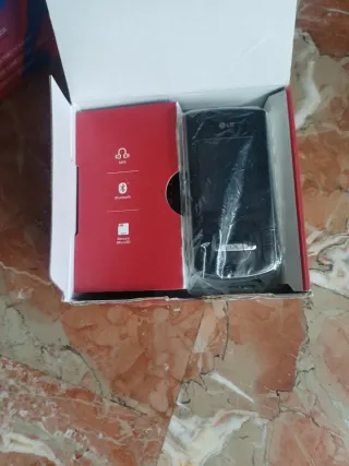 LG KF310 Teléfono Móvil Vintage Nuevo