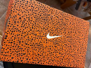 Botas de fútbol Nike Phantom.