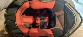 Casco Moto ICON DOMAIN GRAVITAS usado dos horas.