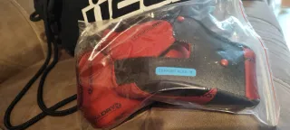 Casco Moto ICON DOMAIN GRAVITAS usado dos horas.