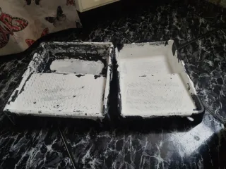 Cubeta de 15 l y 2 bandejas de pintura