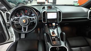 Porsche Cayenne diesel 3.0 V6 262cv