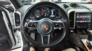 Porsche Cayenne diesel 3.0 V6 262cv