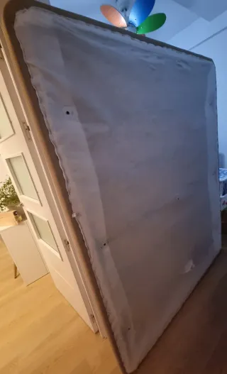 Base tapizada Poligon Termofress 150x190. 7 patas