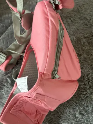 Mochila portabebés rosa