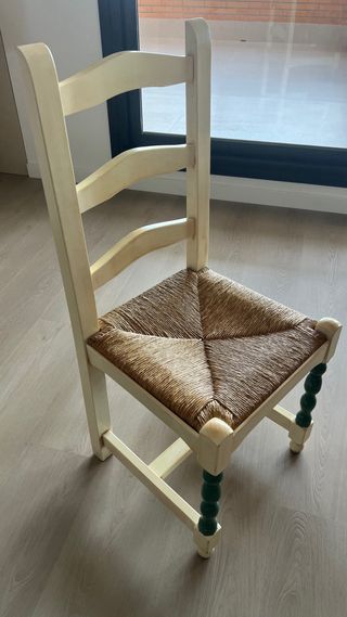 Mesa extensible con 6 sillas