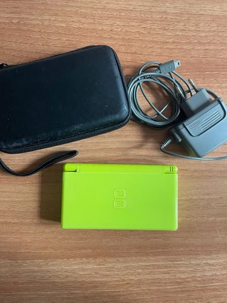 Pacchetto Nintendo DS Lite