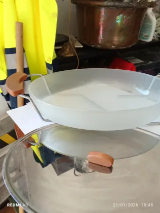 Pirofila vetro satinato con alzata