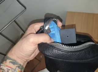 Bolso Bimba y Lola Piel Negro.Etiquetas,envoltorio