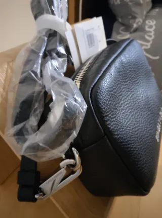 Bolso Bimba y Lola Piel Negro.Etiquetas,envoltorio