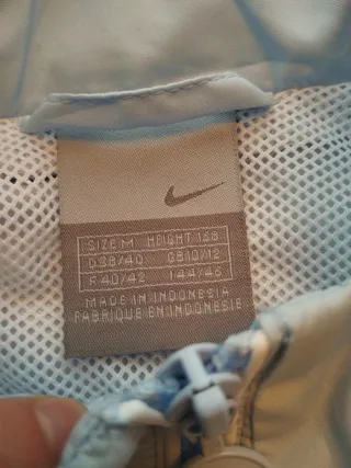 Chaqueta deportiva Adidas azul claro