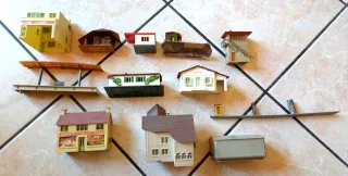 Lotto Edifici Costruzioni per Plastico H0 vintage