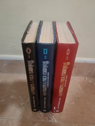 La puerta de los tres cerrojos 1, 2 y 3