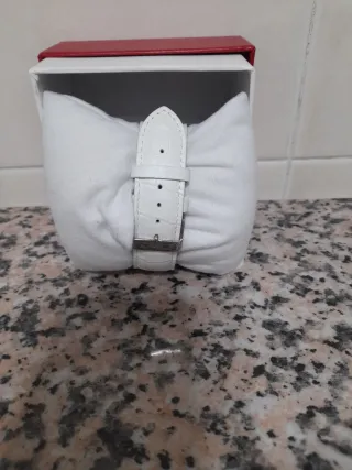 Reloj PERTEGAZ Blanco Mujer nuevo