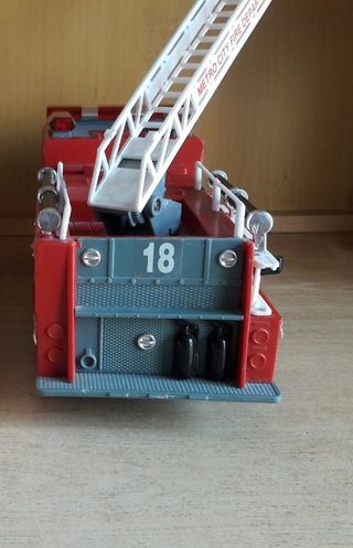 Camion pompieri luci e suoni Tonka