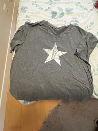 Camiseta gris estrella plateada talla 3XL