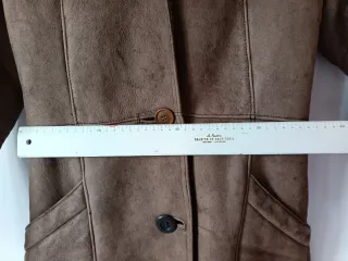 Pelliza de mujer marrón