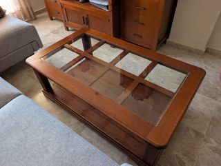 Mueble de salón madera y cristal