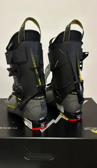 Bota esquí travesía La Sportiva Vanguard