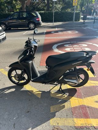 Honda Vision 110 Negro Mate 2022