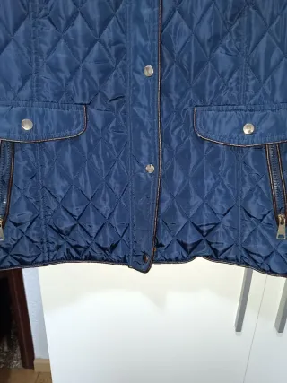 Chaqueta acolchada azul mujer