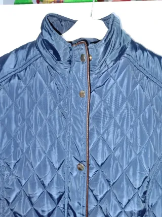 Chaqueta acolchada azul mujer