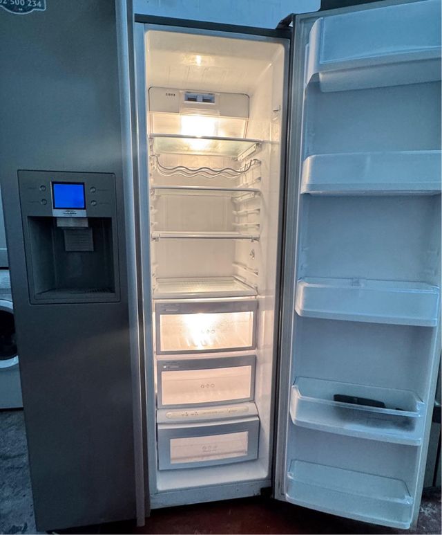 FRIGORÍFICO AMERICANO LG EN INOX