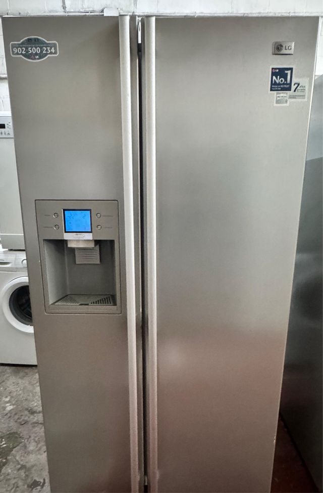 FRIGORÍFICO AMERICANO LG EN INOX