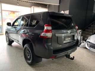 Toyota Land Cruiser 150 2014