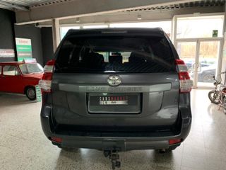 Toyota Land Cruiser 150 2014