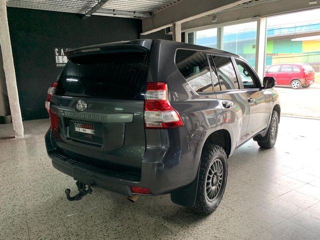 Toyota Land Cruiser 150 2014