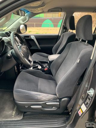 Toyota Land Cruiser 150 2014