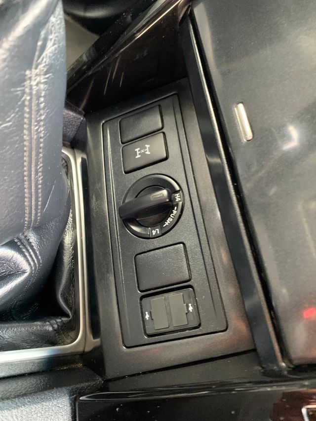 Toyota Land Cruiser 150 2014