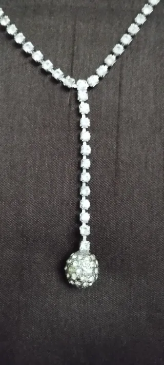 Collar Lariat Cristales y Bola