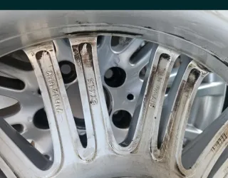 Llantas 16 Mercedes Originales con neumáticos