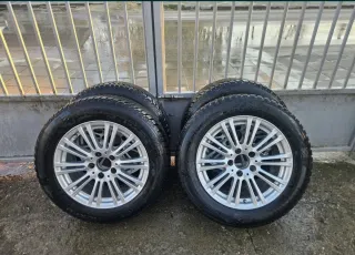 Llantas 16 Mercedes Originales con neumáticos