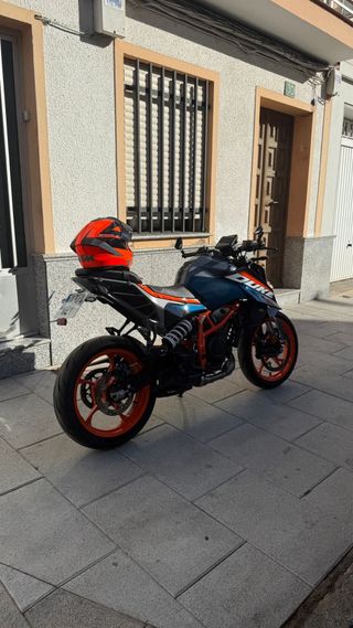 Moto Naked KTM Manual