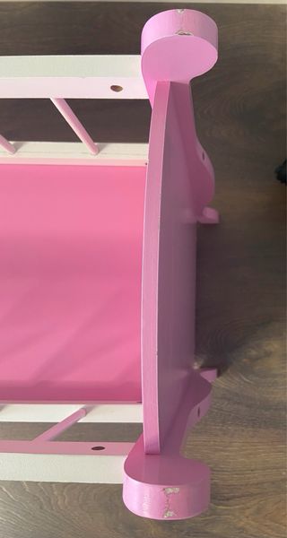 Cuna de madera para muñecos de Juguettos