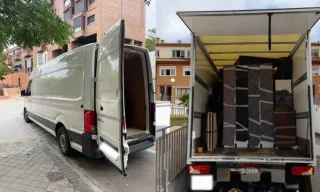 Portes y mudanzas con carga y descarga.