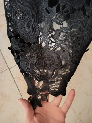 Vestido de fiesta negro encaje