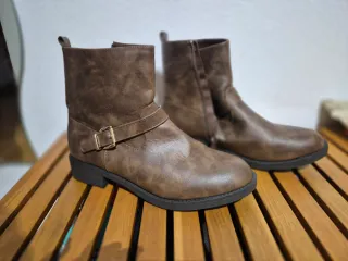 Botines talla 40  Sin estrenar