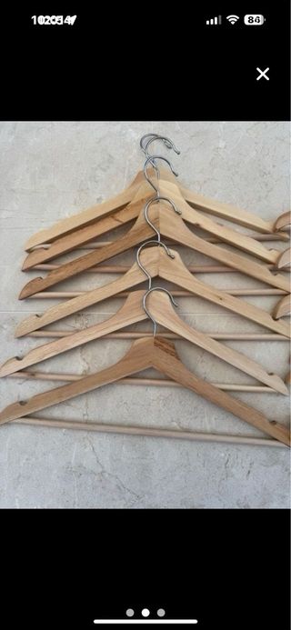 Lote 12 Perchas Madera y Metal