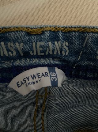 Pantalón vaquero chico skinny fit